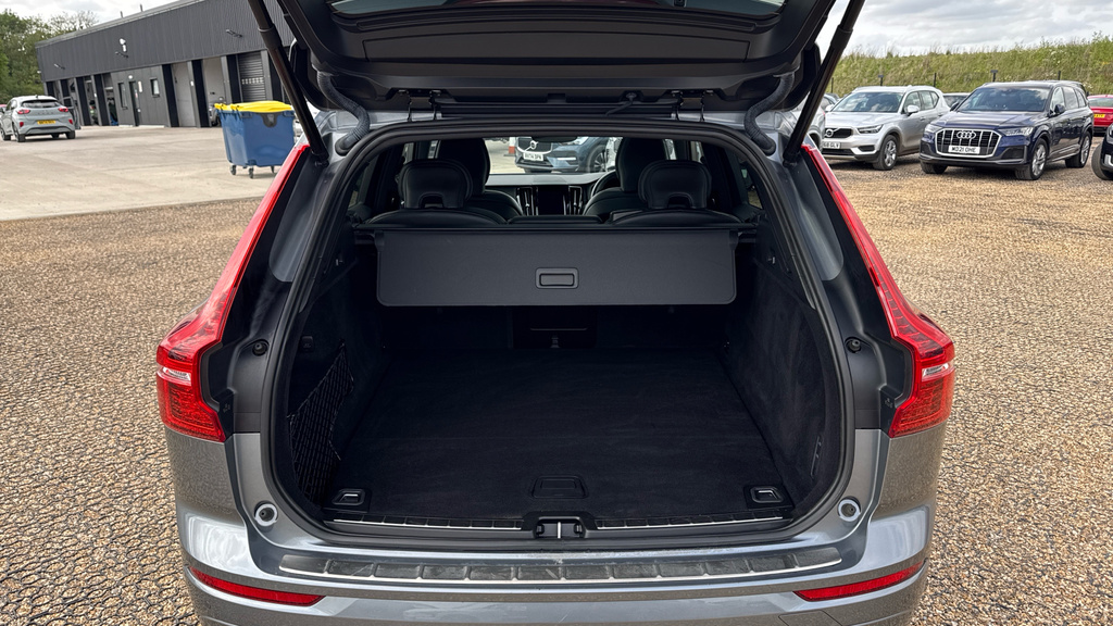 Volvo XC60 2.0H T6 Recharge 11.6Kwh Inscription Awd Euro #13