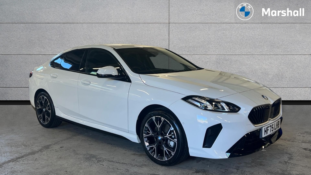 BMW 2 Series 2 Series 220 M Sport Step White