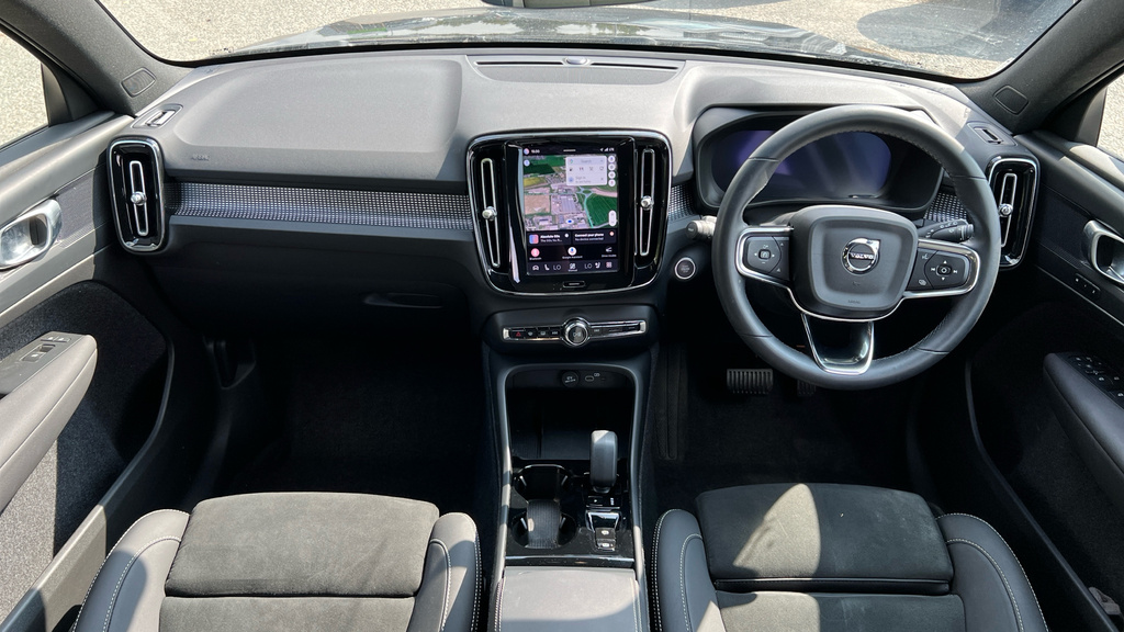 Volvo XC40 Xc40 2.0 B4p Plus Dark LR25ZMV Black #5