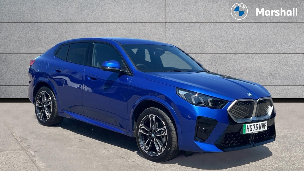 2025 BMW iX2