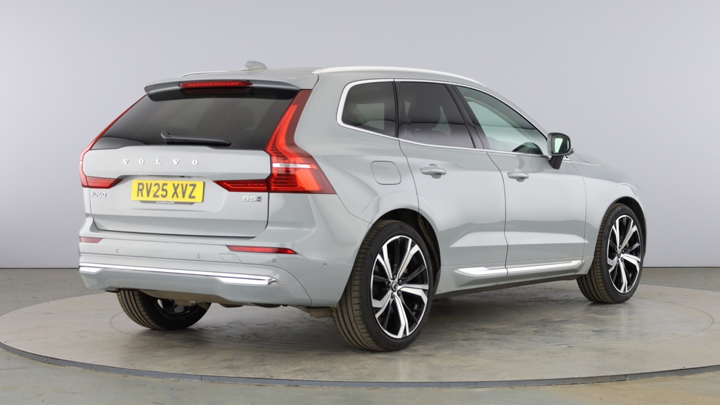 Volvo XC60 Xc60 2.0 B5p Ultra Dark Awd Geartronic Grey #3