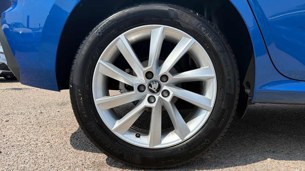 Skoda Kamiq Kamiq 1.0 Tsi Se Edition Dsg GF75XUD Blue #5