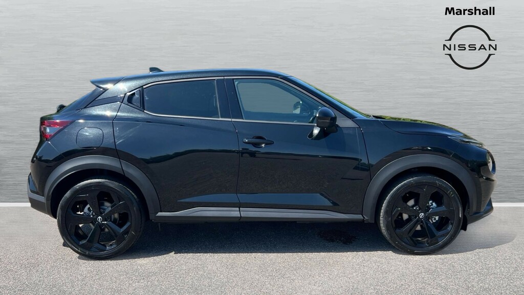 Nissan Juke Nissan Juke Hatchback 1.0 Dig-t Tekna FT26HSY Black #3