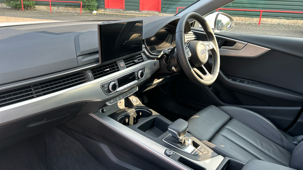 Audi A5 A5 35 Tfsi Sport S Tronic YP24GWL White #2