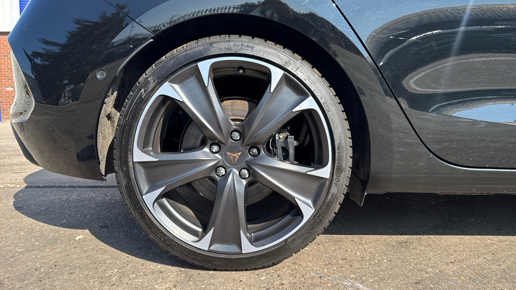 Cupra Leon Leon 2.0 Tsi Vz2 Dsg DF23AEV Black #5