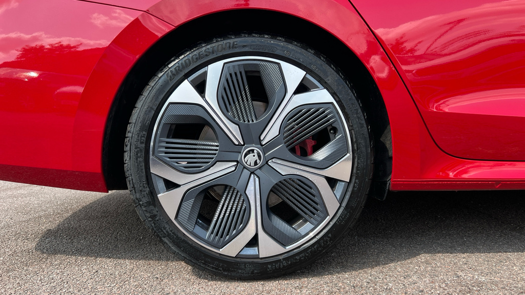 Skoda Octavia Octavia 2.0 Tsi Vrs Dsg KS75VUN Red #5