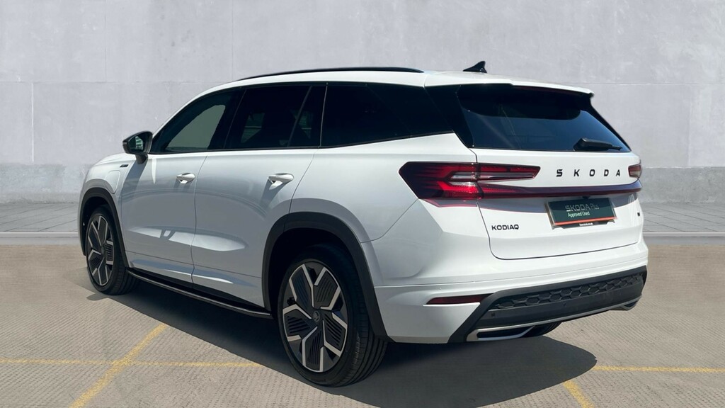 Skoda Kodiaq Kodiaq Sportline 5 Seats 1.5 Tsi Iv 204 Ps Dsg LY26CXV White #3