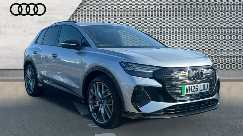 Audi Q4 E Tron Audi Q4 E-tron Estate 210Kw 45 82Kwh Black Edition WH26LDJ Silver