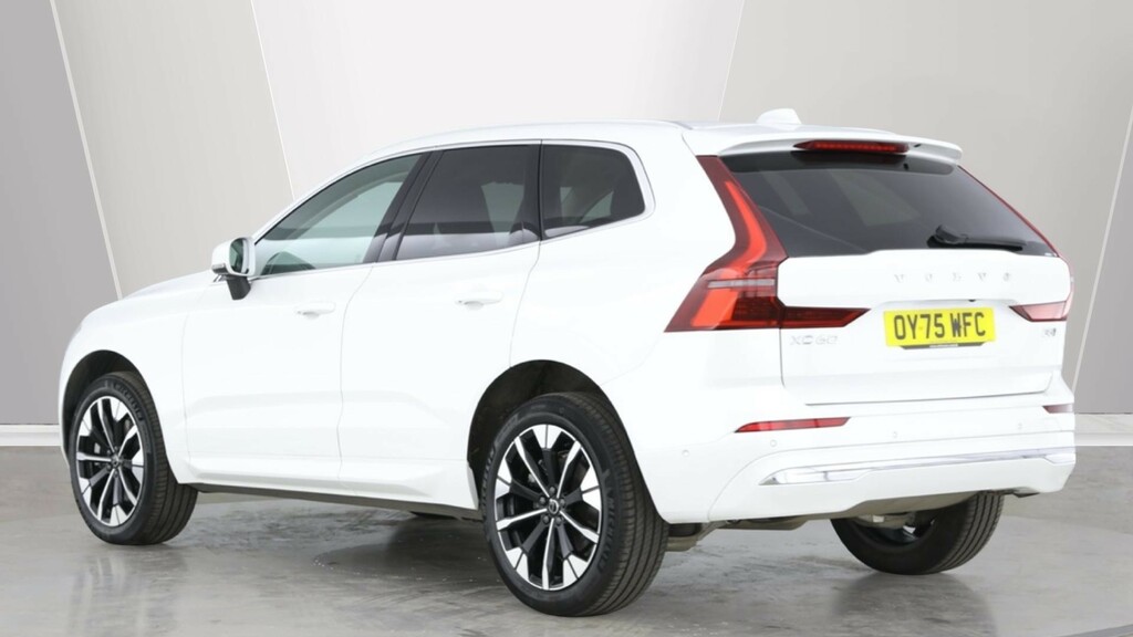 Volvo XC60 Xc60 2.0 B5p Ultra Dark Awd Geartronic White #5