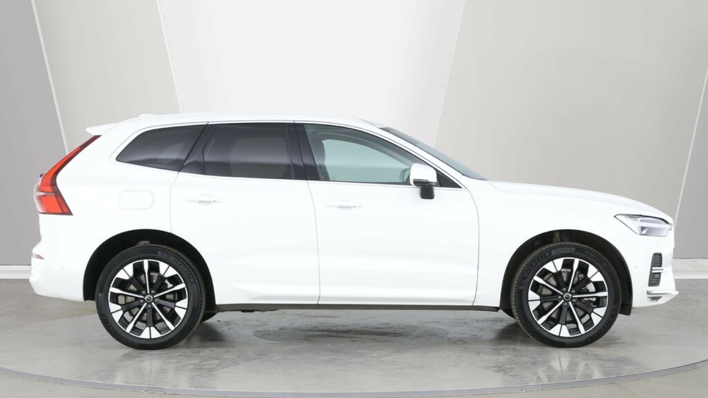 Volvo XC60 Xc60 2.0 B5p Ultra Dark Awd Geartronic White #2