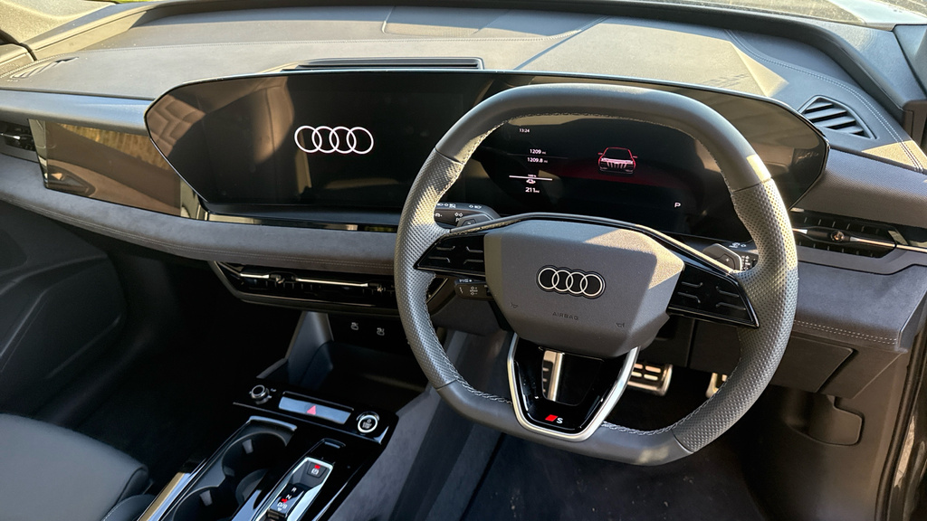 Audi Q6 E-Tron Suv #6