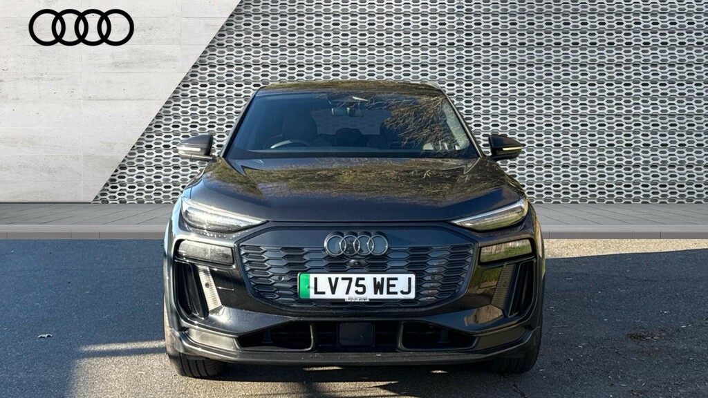 Audi Q6 E-Tron Suv #10