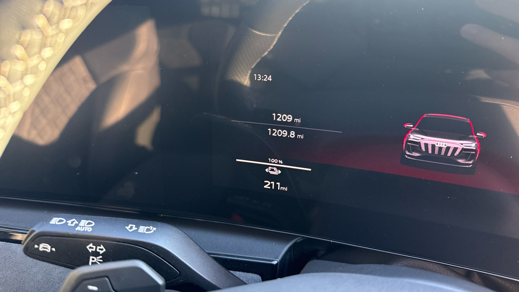 Audi Q6 E-Tron Suv #14