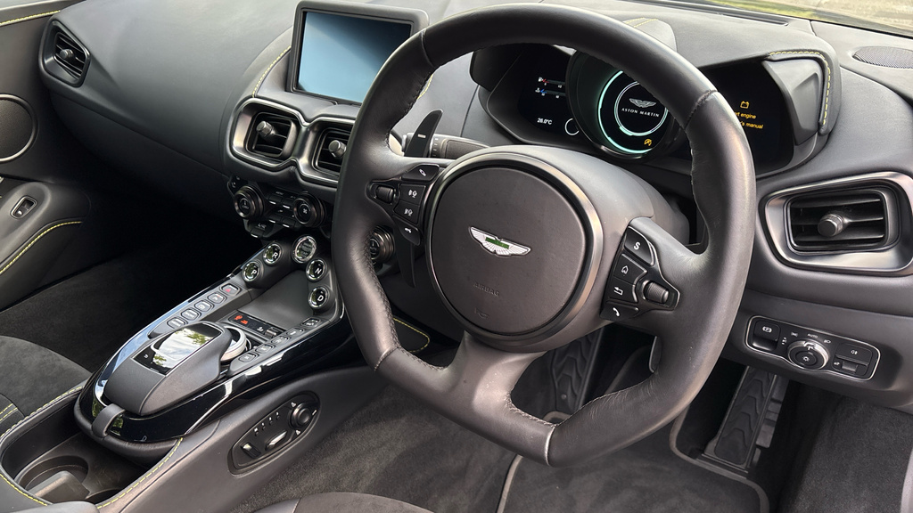Aston Martin Vantage Vantage Cpe 4.0 V8 Au Black #3