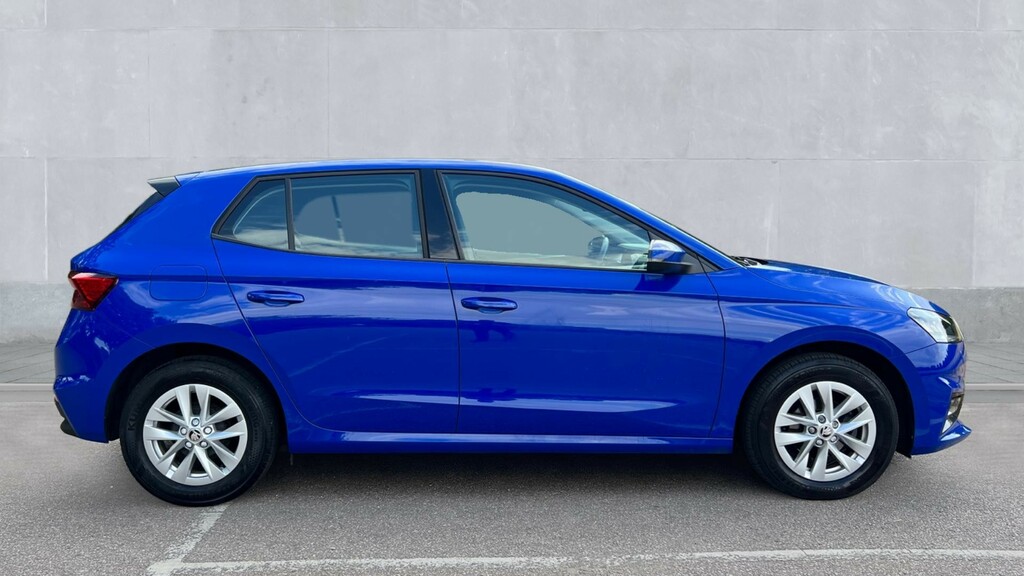 Skoda Fabia Fabia 1.0 Mpi 80 Se Comfort AV23PDY Blue #4