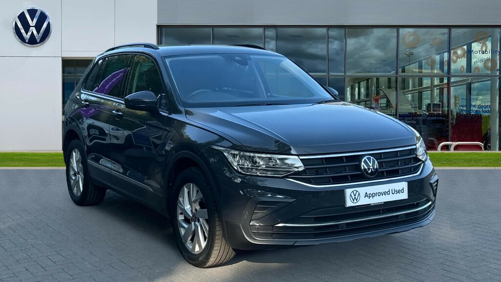 Volkswagen Tiguan Tiguan 1.5 Tsi Life Grey