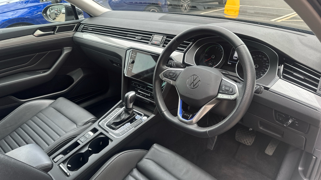 Volkswagen Passat Passat 1.4 Tsi Phev Gte Dsg Black #6