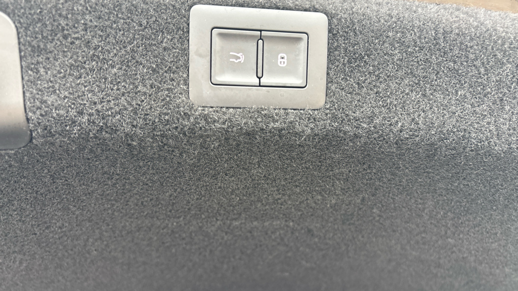 Byd Seal Design White #29
