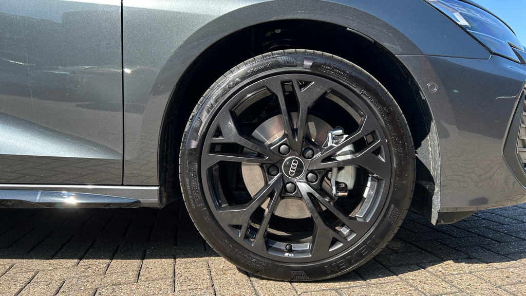Audi A3 A3 1.5 Tfsi E 204 Black Edition S Tronic LN26MXU Grey #5