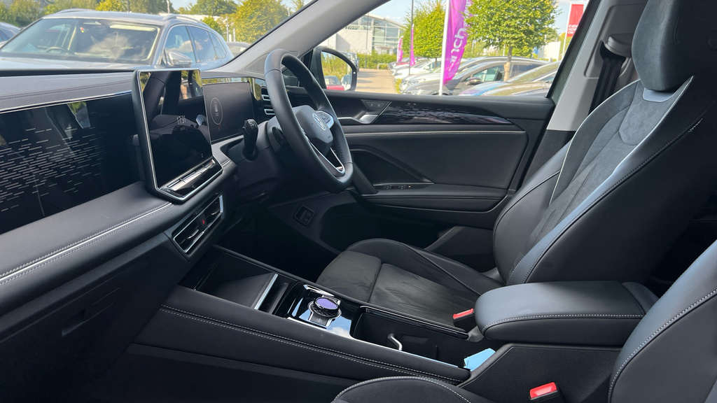 Volkswagen Tiguan Tiguan 1.5 Tsi Ehybrid Elegance Dsg Green #2