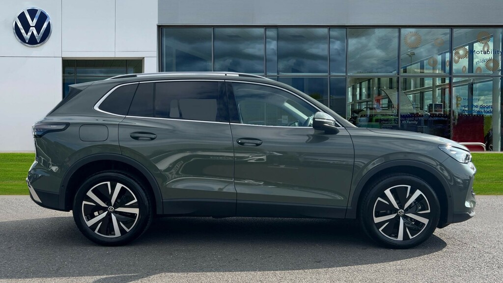 Volkswagen Tiguan Tiguan 1.5 Tsi Ehybrid Elegance Dsg Green #4