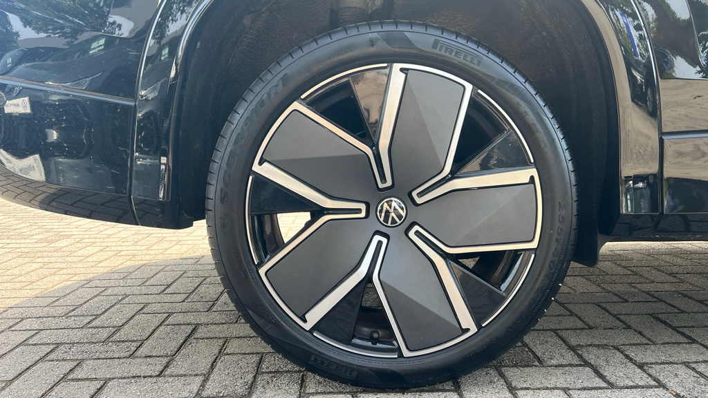Volkswagen Tayron Tayron 1.5 Etsi R-line Dsg7 7 Seat PF75YWK Black #5