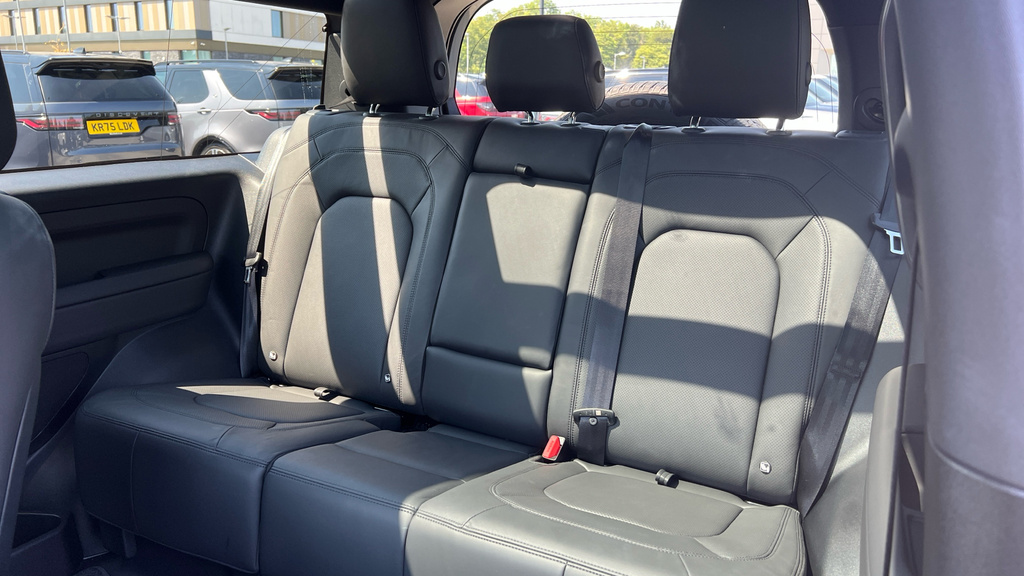 Land Rover Defender 90 Defender 3.0 D350 X-dynamic Hse 90 KU75VGO Grey #4