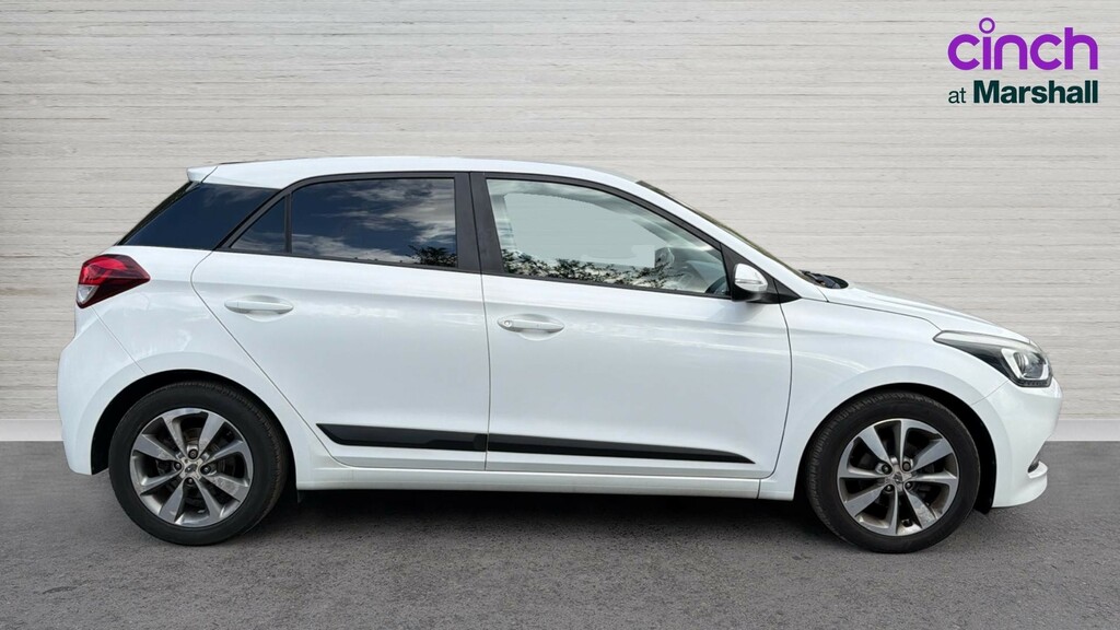Hyundai I20 I20 1.2 Premium EX17VCK White #2