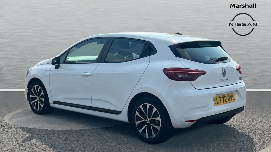 Renault Clio Clio 1.6 E-tech Hybrid 140 Iconic Edition LT72OVL White #2