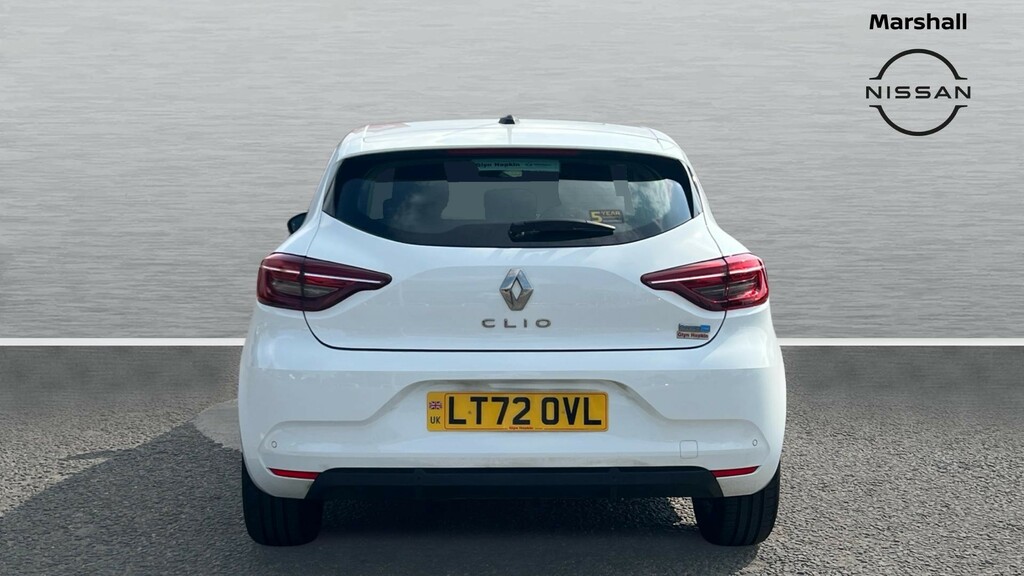 Renault Clio Clio 1.6 E-tech Hybrid 140 Iconic Edition LT72OVL White #6