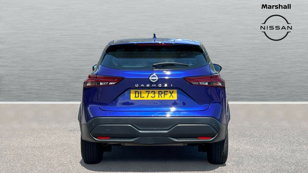 Nissan Qashqai Qashqai 1.3 Dig-t Mh 158 Acenta Premium Xtroni DL73RFX Black #6