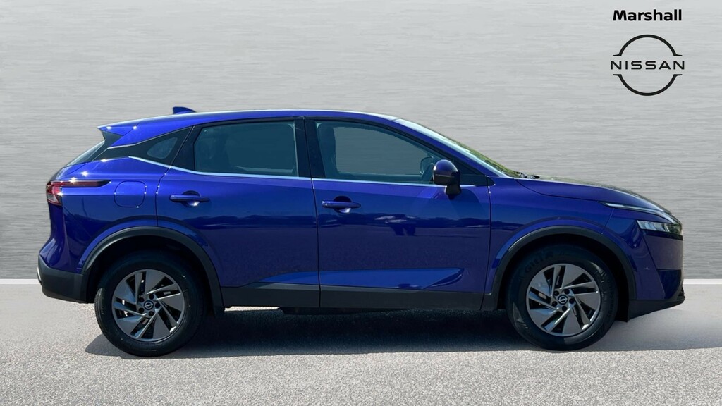 Nissan Qashqai Qashqai 1.3 Dig-t Mh 158 Acenta Premium Xtroni DL73RFX Black #3