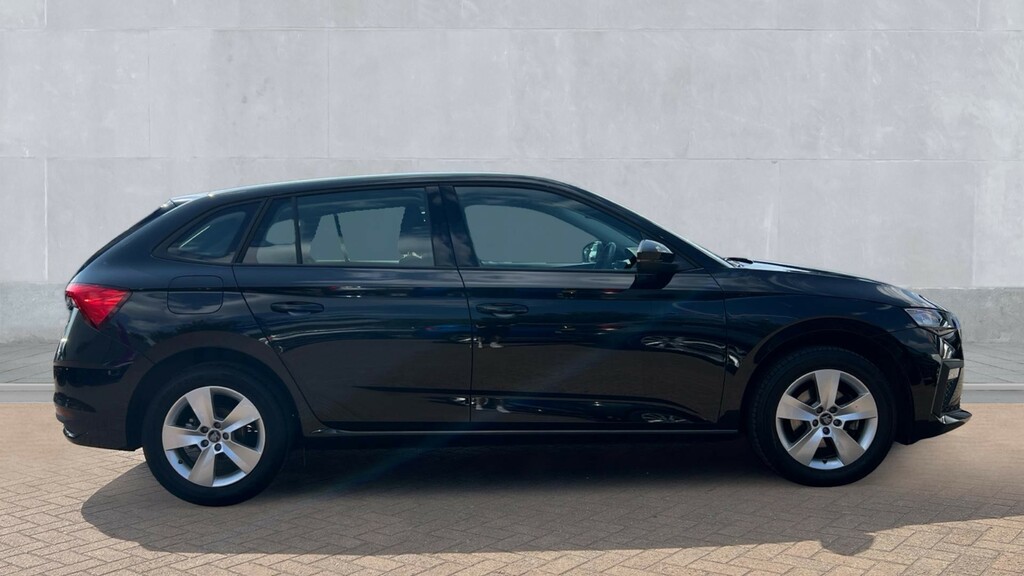 Skoda Scala Scala 1.0 Tsi 116 Se Edition Dsg Black #4