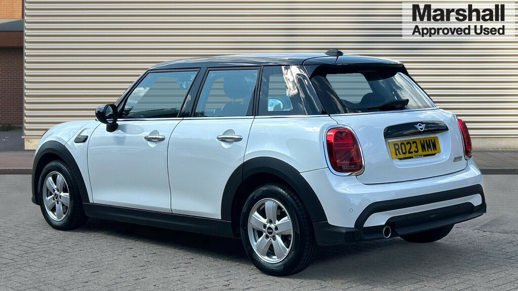 Mini Hatch Hatchback 1.5 Cooper Classic Premium RO23WMW White #5