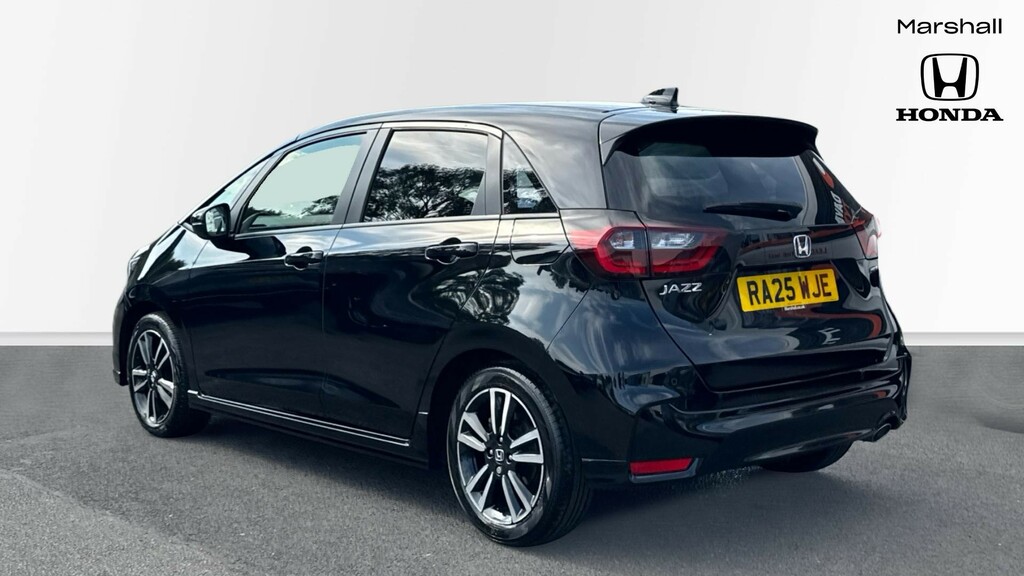 Honda Jazz Jazz 1.5 I-mmd Hybrid Advance Sport Ecvt RA25WJE Black #3