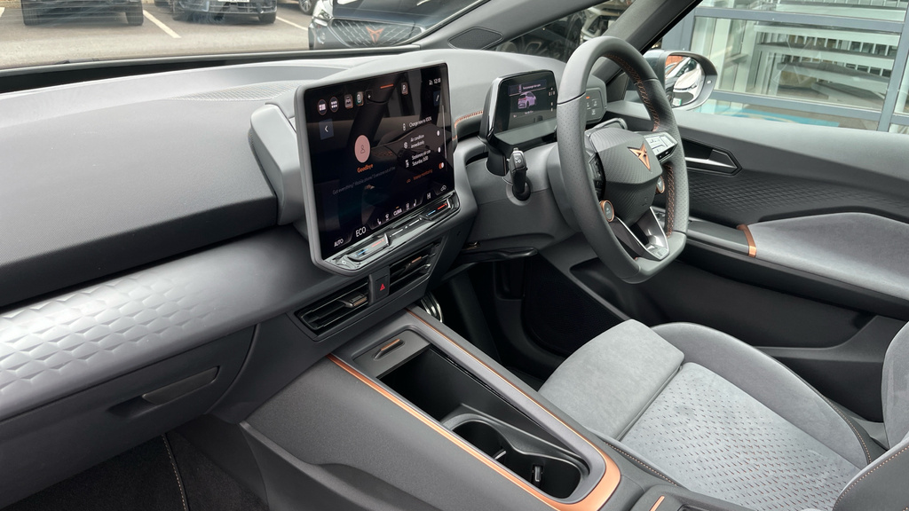 Cupra Born Born 170Kw E-boost V3 59Kwh Black #2