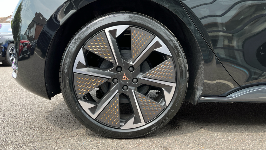 Cupra Born Born 170Kw E-boost V3 59Kwh Black #5