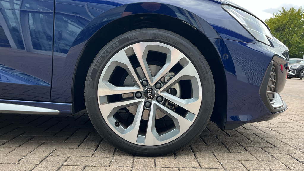 Audi A3 A3 1.5 Tfsi 116 S Line S Tronic LX26REU Blue #5