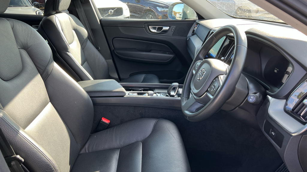 Volvo XC60 Xc60 2.0 B5p Core Awd Geartronic RV74EDU Grey #6