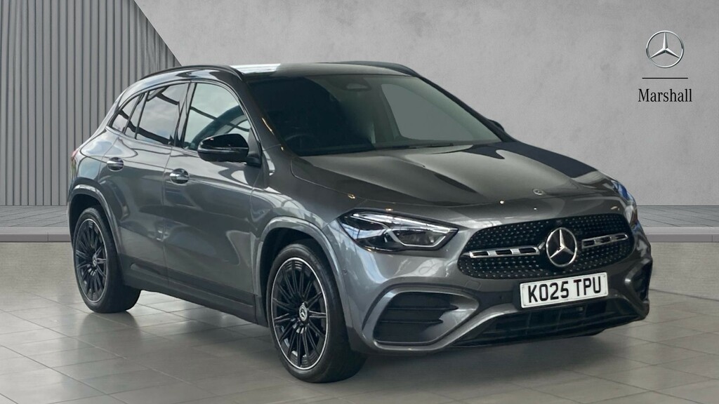 Mercedes-Benz GLA Class Gla 220D 4Matic Amg Line Premium Plus Grey