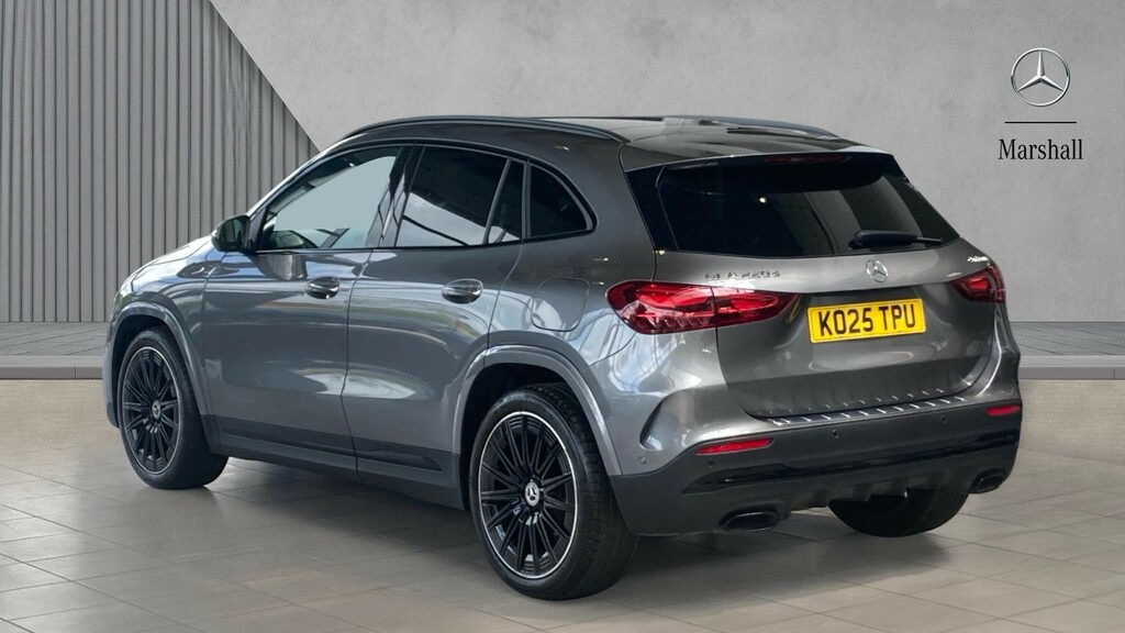 Mercedes-Benz GLA Class Gla 220D 4Matic Amg Line Premium Plus KO25TPU Grey #2