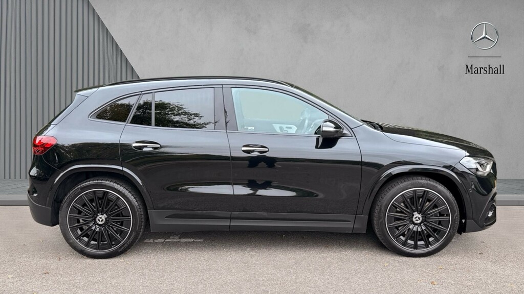 Mercedes-Benz GLA Class Gla 220D 4Matic Amg Line Premium Plus KR25JLO Black #4