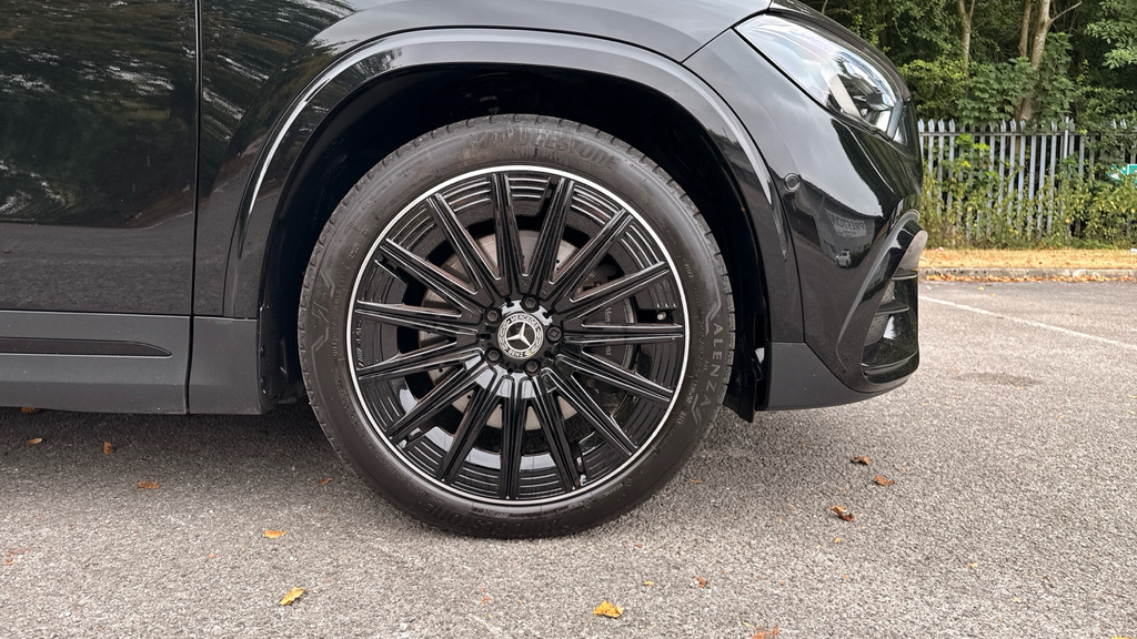 Mercedes-Benz GLA Class Gla 220D 4Matic Amg Line Premium Plus KR25JLO Black #5