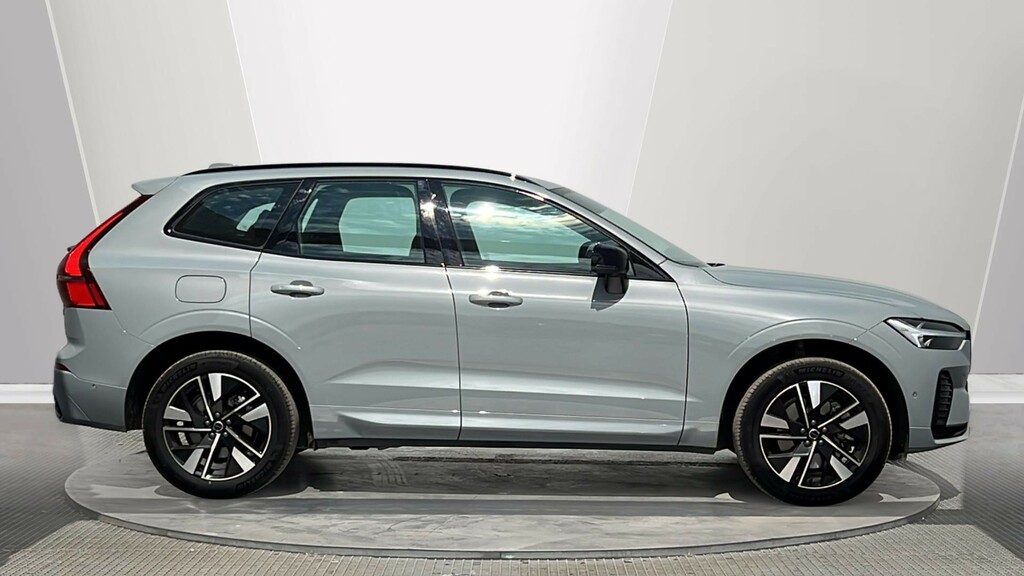 Volvo XC60 Xc60 2.0 B5p Plus Dark Awd Geartronic WF25FSN Grey #3