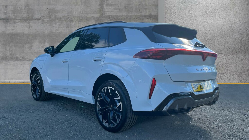 Cupra Terramar Cupra Terramar 1.5 Ehybrid 272 Vz2 Dsg Hatchba White #3