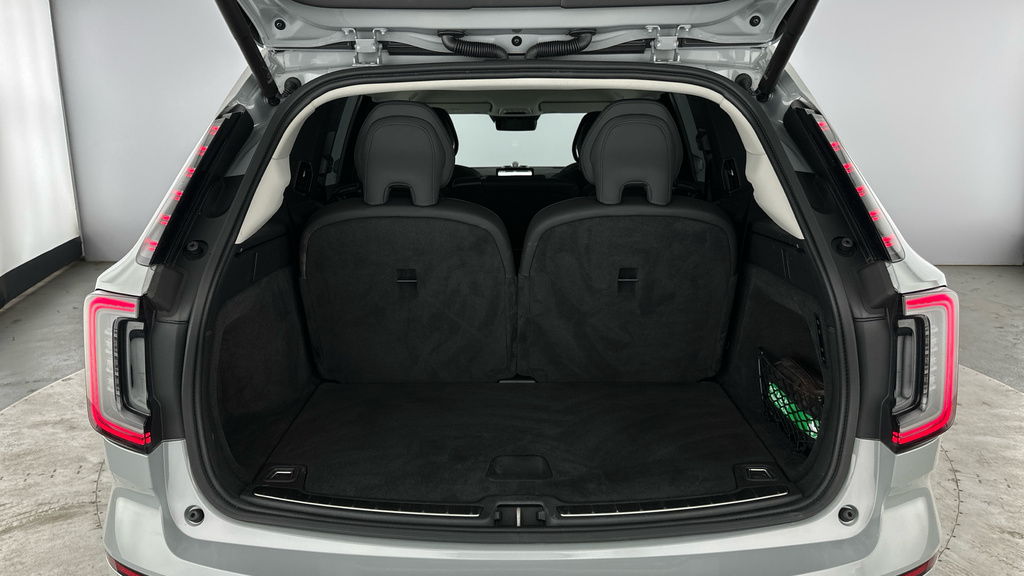 Volvo EX90 Twin Motor Performance Ultra Blue #13
