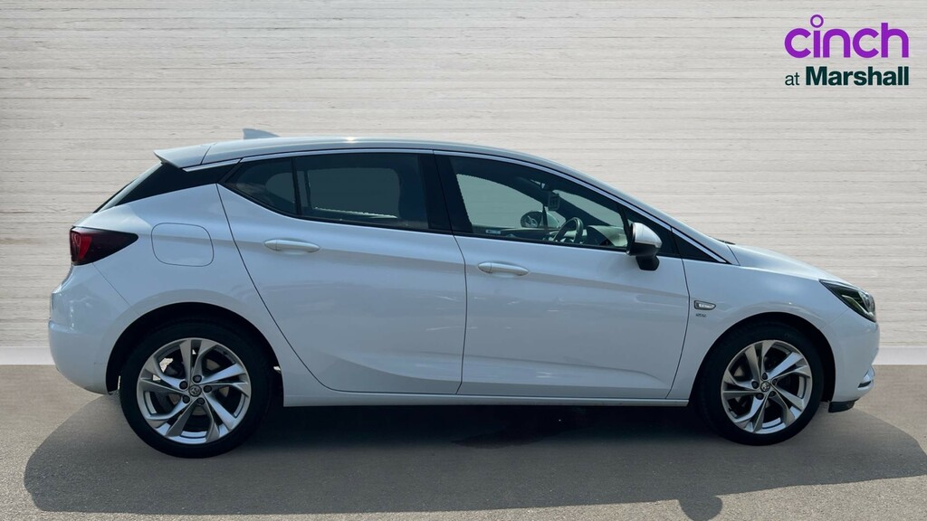 Vauxhall Astra Astra 1.4T 16V 150 Sri Nav White #2