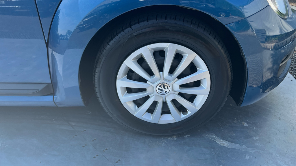 Volkswagen Beetle Design Tsi Bluemotion Technology Black #20