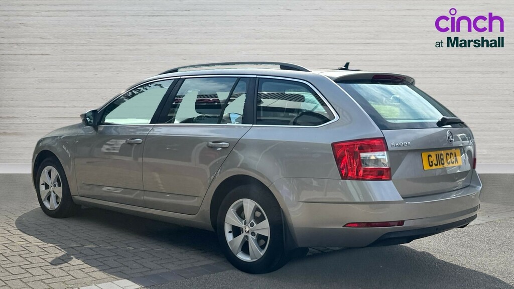Skoda Octavia Octavia 1.5 Tsi Se Technology Beige #5