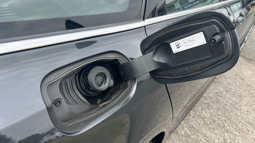 Volvo V90 2.0 T5 R Design Plus Geartronic Xenium Pack Win Grey #21